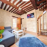 Duplex En Plein Centre Historique - A Pied Кан